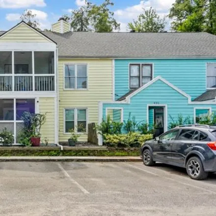 Buy this 2 bed condo on 554 Sunnyside Way in Rosehill, Summerville