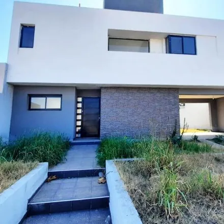 Rent this 3 bed house on unnamed road in 16 de Noviembre, Cordoba