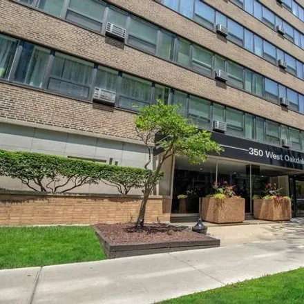 Rent this 1 bed apartment on 350 West Oakdale Avenue in Chicago, IL 60657