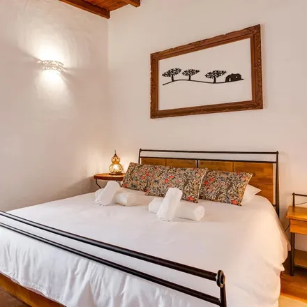 Rent this 2 bed house on Reguengos de Monsaraz in Évora, Portugal