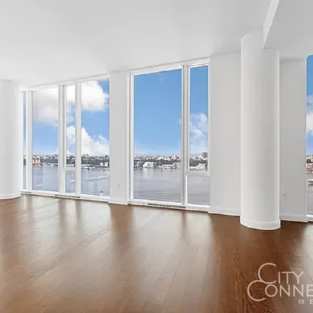 Image 3 - One Waterline Square, 10 Riverside Boulevard, New York, NY 10023, USA - Apartment for rent