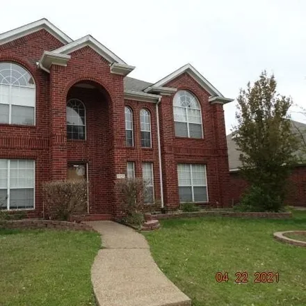 Rent this 4 bed house on 4330 Giovanni Drive in Plano, TX 75024