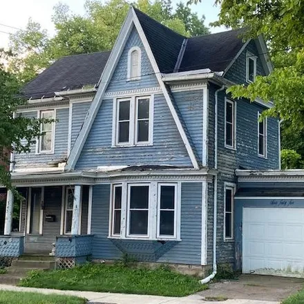 Buy this 3 bed house on 347 West Main Street in Ashland, OH 44805