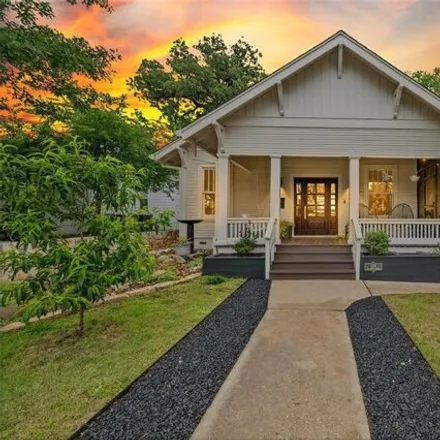 Buy this 3 bed house on 1516 West 9th Street in Austin, TX 78703