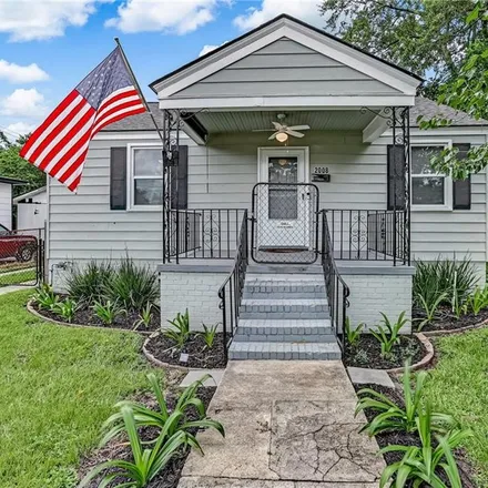 Image 1 - 2008 Greenwood Street, Savannah, GA 31404, USA - House for sale