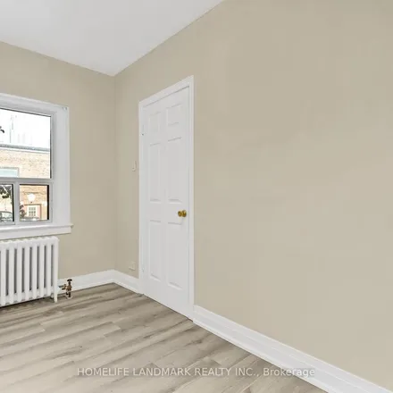 Image 1 - 150 Eastbourne Avenue, Old Toronto, ON M4R 1A7, Canada - Apartment for rent