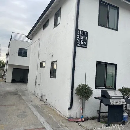 Buy this 1studio house on 320 East 61st Street in Los Angeles, CA 90003