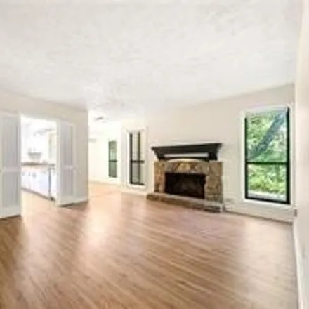 Image 3 - 9400 Roberts Drive, Atlanta, GA 30350, USA - Condo for rent