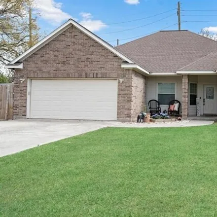Buy this 3 bed house on 11288 Cherry Point Road in Mont Belvieu, TX 77535