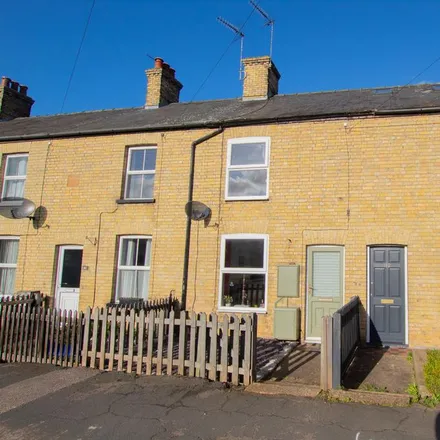 Rent this 3 bed townhouse on 27 Beresford Road in Ely, CB6 3WA