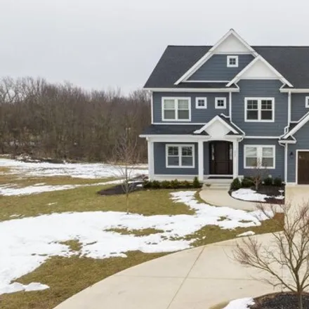 Buy this 5 bed house on Fulton Street East in Grand Rapids Charter Township, MI 49546