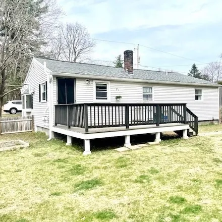 Image 4 - 44 Depot Rd, Oxford MA 01540 - House for sale