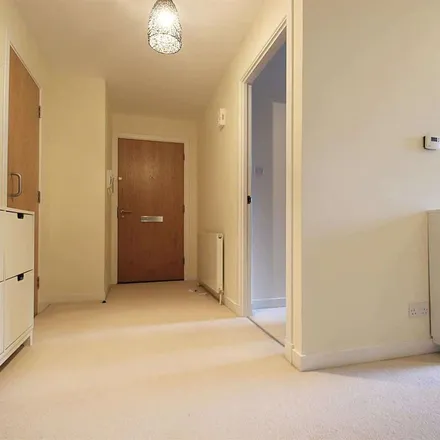 Rent this 2 bed apartment on 24 Jackson Place in Glasgow, G61 1RZ