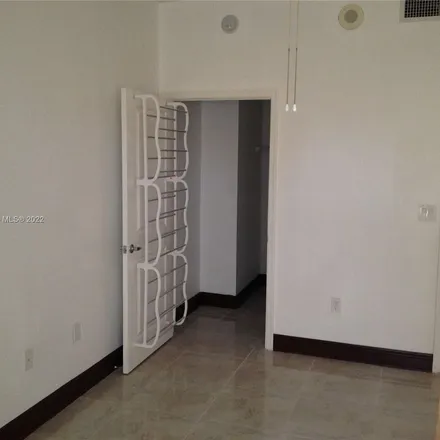 Image 3 - 6 Aragon Avenue, Coral Gables, FL 33134, USA - Apartment for rent