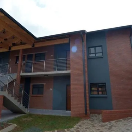 Image 4 - 494 Miami Place, Faerie Glen, Gauteng, 0043, South Africa - Townhouse for rent