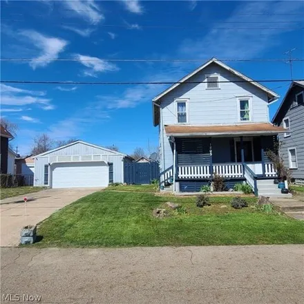 Buy this 3 bed house on 1881 Bonnot Place Northeast in Canton, OH 44705