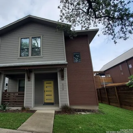 Rent this 3 bed house on 535 Leigh Street in San Antonio, TX 78210