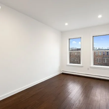 Image 7 - 2113 Dean Street, New York, NY 11233, USA - Townhouse for rent