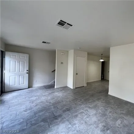 Image 4 - 5500 Lago Court, Spring Valley, NV 89118, USA - House for rent