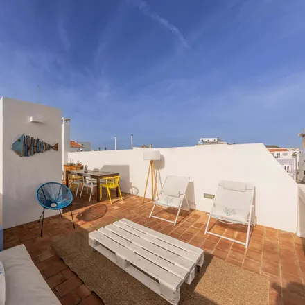 Rent this 2 bed apartment on Rua 1º de Maio 25 in 8800-360 Tavira, Portugal