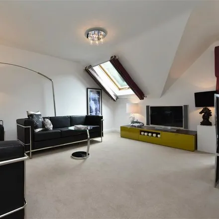 Image 6 - Ruff Lane, Ormskirk, L40 6HA, United Kingdom - Apartment for rent
