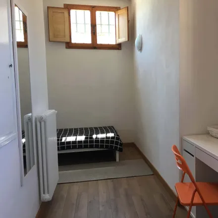 Rent this 5 bed room on Via della Colonna 35a in 50112 Florence FI, Italy