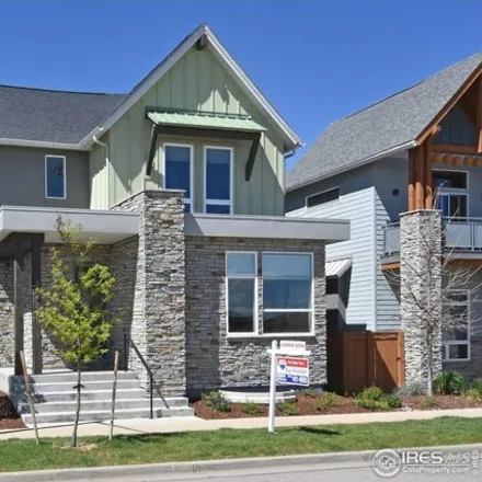 Buy this 5 bed house on 914 Plateau Rd in Longmont, Colorado