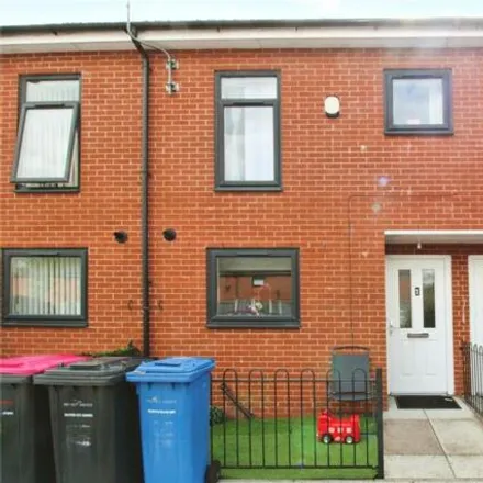 Buy this 3 bed townhouse on unnamed road in Swinton, M27 9QH