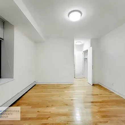 Rent this 3 bed apartment on Midtown East in The Good Feet Store, 139 Mercantile Drive