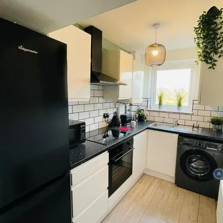 Image 3 - Newman Road/Wincobank Avenue, Newman Road, Sheffield, S5 6BD, United Kingdom - House for rent