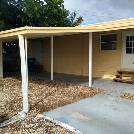 Rent this studio apartment on 235 52nd Avenue Drive West in South Bradenton, FL 34207