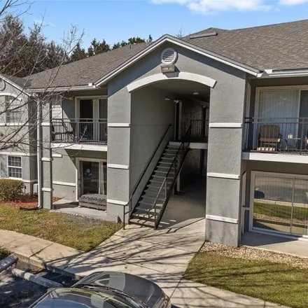 Buy this 3 bed condo on Southwest 25th Terrace in Gainesville, FL 32608