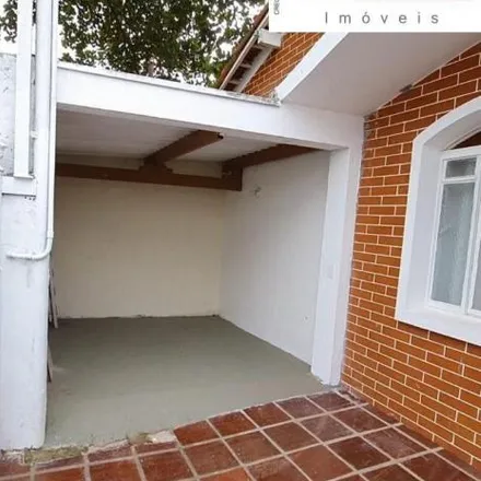 Rent this 2 bed house on Avenida Dona Manoela Lacerda de Vergueiro in Anhangabaú, Jundiaí - SP