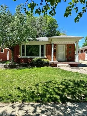 Rent this 3 bed house on 4086 McKinley Street in Dearborn Heights, MI 48125