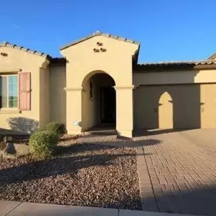 Rent this 3 bed house on 2860 East Citrus Way in Chandler, AZ 85286