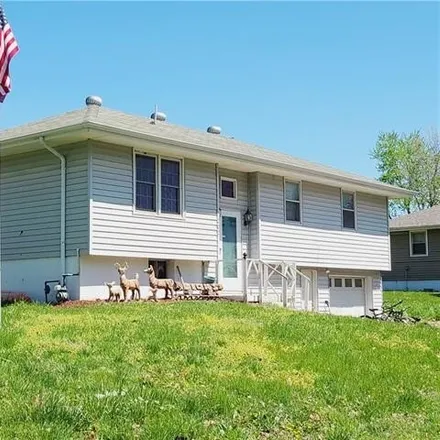 Buy this 3 bed house on 274 Lynn Street in Lathrop, Clinton County