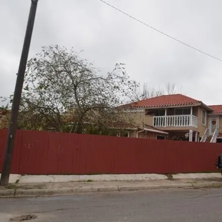 Image 3 - 2988 East 16th Street, Brownsville, TX 78521, USA - House for sale