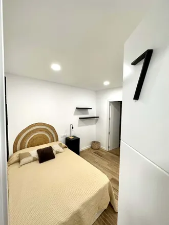 Rent this 8 bed room on Av. General Palacio - Capellanes in Avenida General Palacio, 28901 Getafe