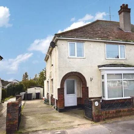 Buy this 5 bed duplex on Seathorne Court in Winthorpe Avenue, Winthorpe