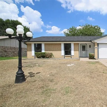 Buy this 4 bed house on 2330 Wilmer Drive in Grand Prairie, TX 75052