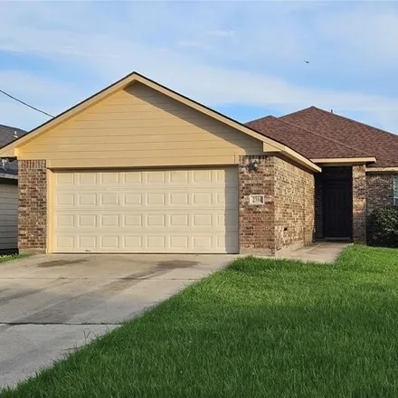 Rent this 3 bed house on 2312 Shady Tree Lane in Beach, Conroe