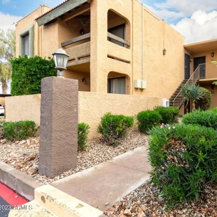 Image 2 - 8500 East Indian School Road, Scottsdale, AZ 85251, USA - Apartment for sale