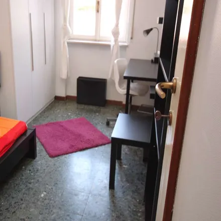 Image 3 - Giorgione, Via Digione, 20144 Milan MI, Italy - Room for rent