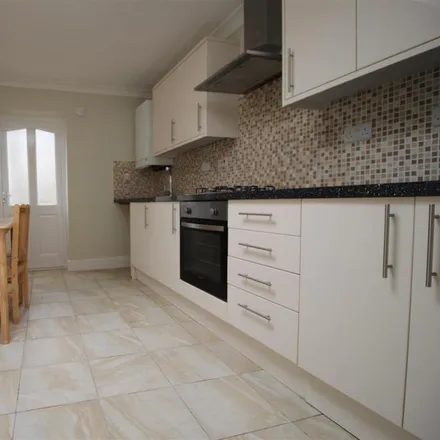 Rent this 4 bed townhouse on 17 Rosebank Road in London, E17 8NJ
