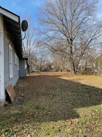 Image 3 - 525 West Belmont Street, Okmulgee, OK 74447, USA - House for sale