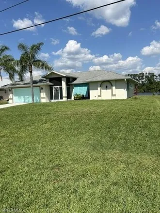Buy this 3 bed house on 17450 Tallulah Falls Road in Lee County, FL 33917