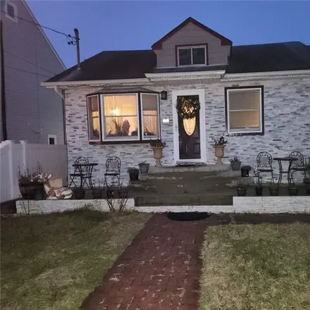 Buy this 4 bed house on 2456 Williams Court in Bellmore, NY 11710