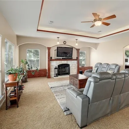 Image 3 - 21530 Lakefront Drive, Lago Vista, Travis County, TX 78645, USA - House for sale