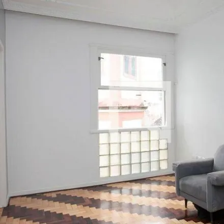 Rent this 2 bed apartment on Catedral Metodista de Porto Alegre in Rua Jerônimo Coelho, Historic District