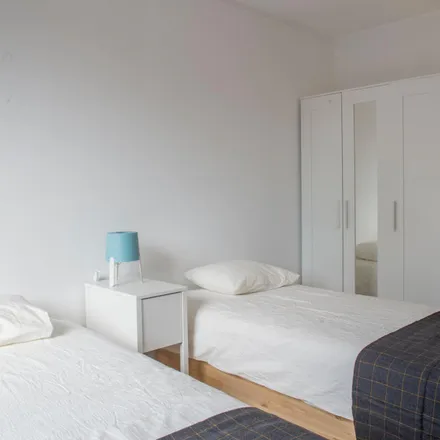 Image 3 - Judite Areias, Rua de Fonseca Cardoso 7, 4000-376 Porto, Portugal - Apartment for rent